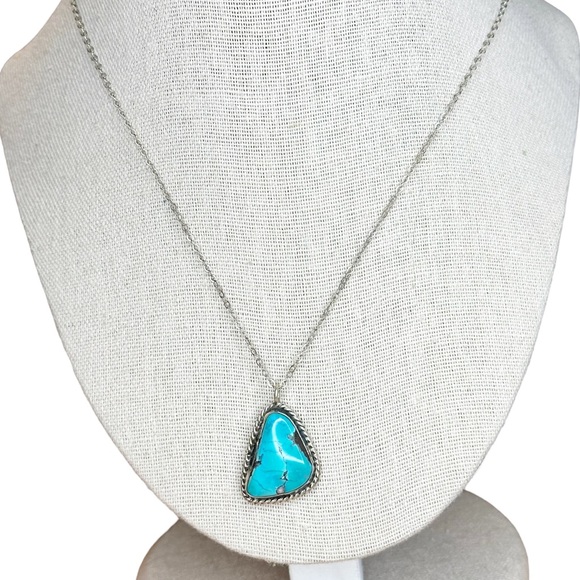 Vintage Native Turquoise Sterling Silver Teardrop Pendant Necklace - Picture 1 of 9
